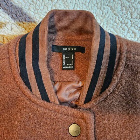 Forever 21 Varsity Striped Letterman Jacket Bomber Women's Size L - Picture 4 of 7